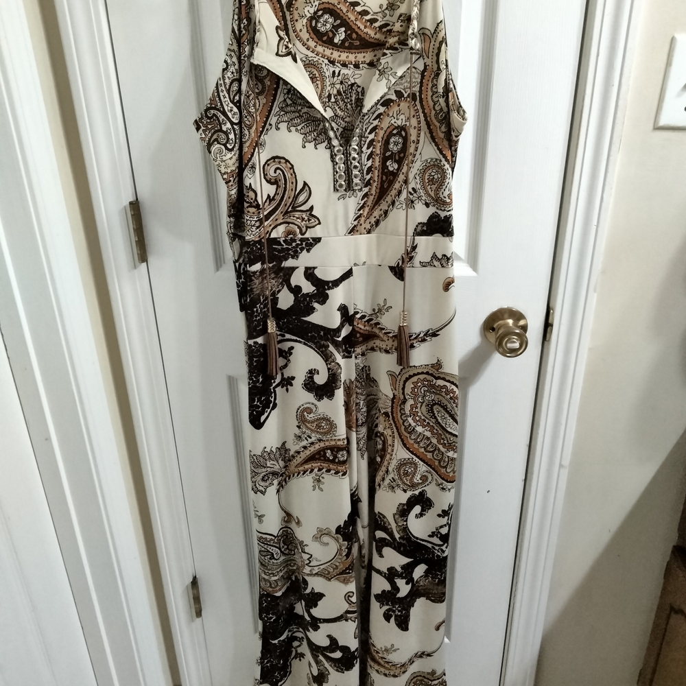 Paisley Print Sleeveless Jumpsuit